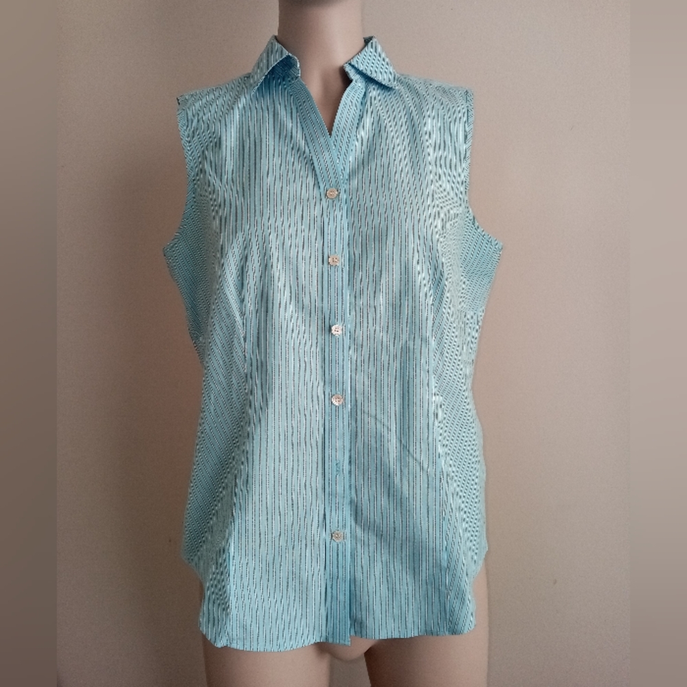 TALBOTS blue pinstripe blouse size 4